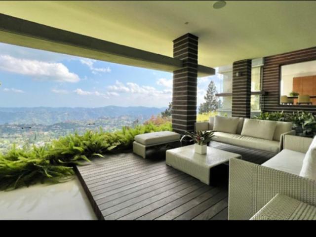 Vivienda exclusiva en venta Nueva Caracas, Distrito Capital