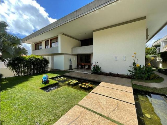 Vivienda exclusiva en venta Nueva Caracas, Distrito Capital