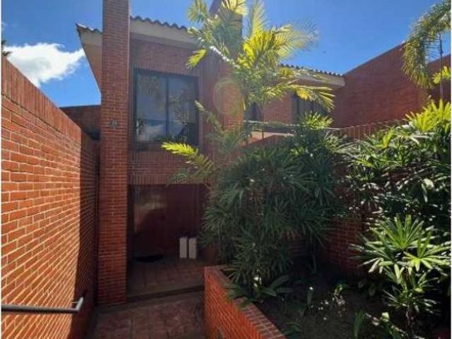 Vivienda exclusiva en venta Nueva Caracas, Distrito Capital