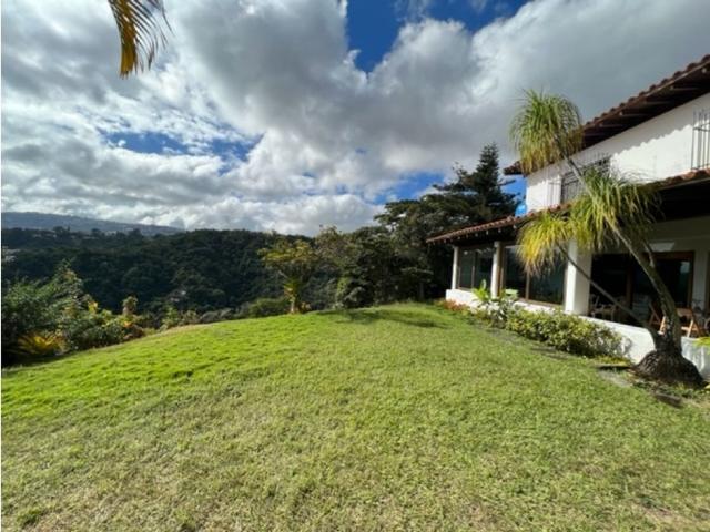 Vivienda exclusiva en venta Nueva Caracas, Distrito Capital
