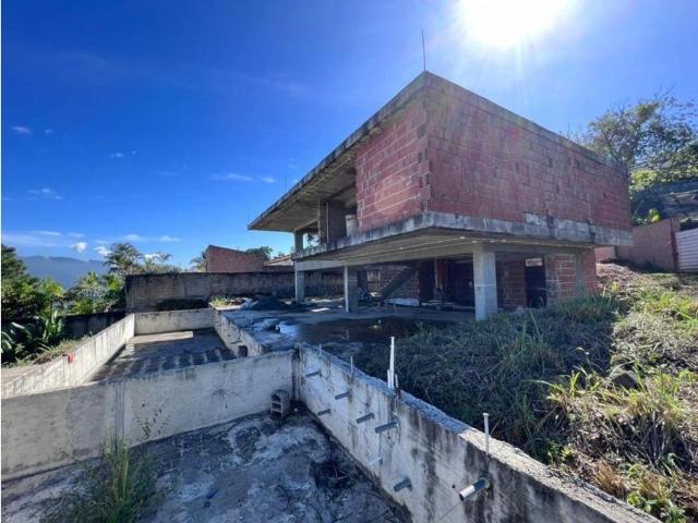 Vivienda exclusiva en venta Nueva Caracas, Distrito Capital