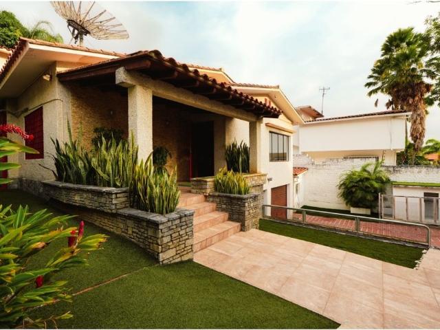 Vivienda exclusiva en venta Nueva Caracas, Distrito Capital