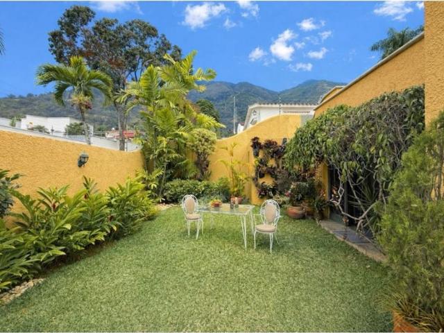 Vivienda exclusiva en venta Nueva Caracas, Distrito Capital