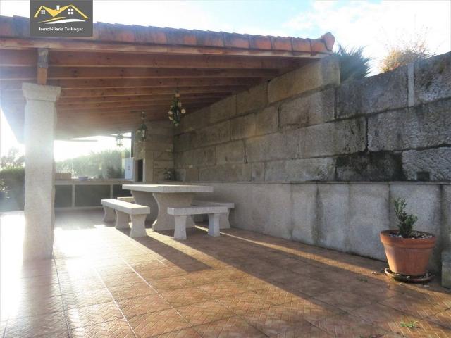Vivienda exclusiva en venta San Ciprián de Viñas, Galicia