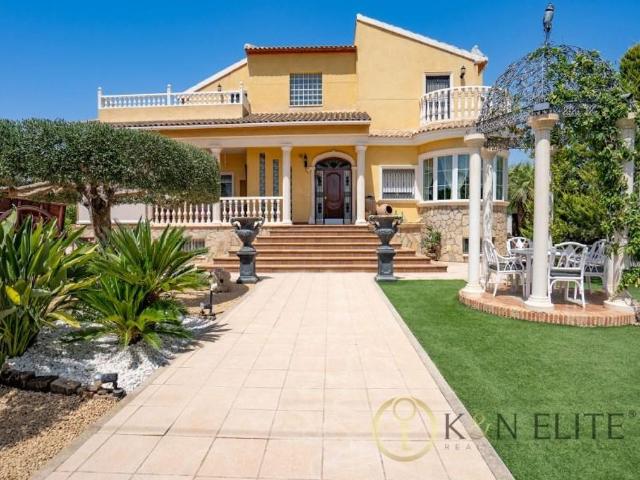 Vivienda de alto standing de 450 m2 en venta San Vicente, Comunidad Valenciana