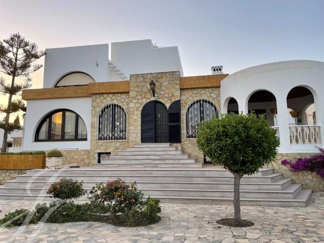 Vivienda exclusiva en venta Platja den Bossa, España