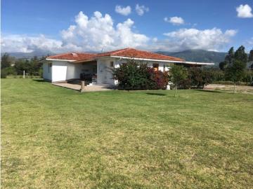 Vivienda exclusiva en venta Puembo, Ecuador