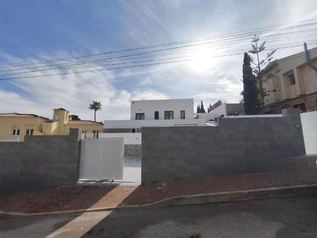 Vivienda exclusiva en venta Torrevieja, España