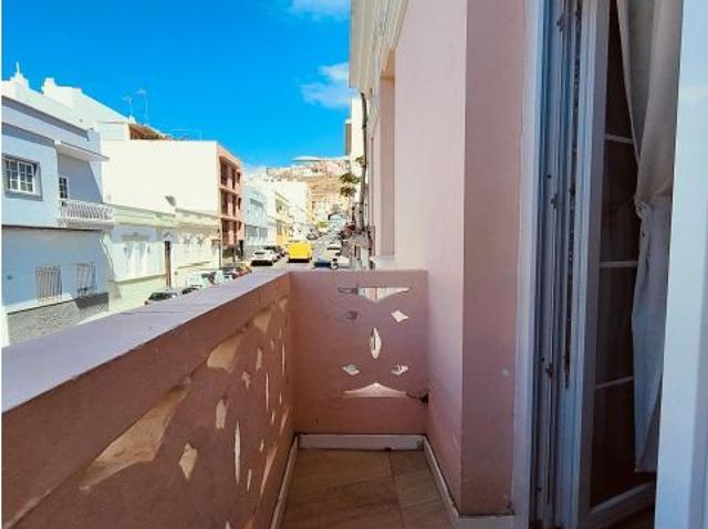 VIVIENDA LUMINOSA