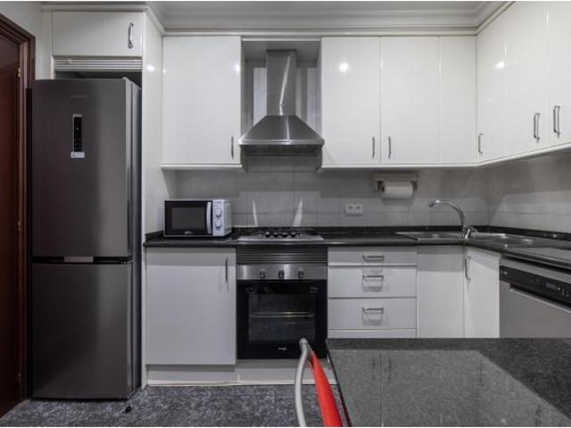 Vivienda luminosa con terraza exclusiva en Figueres