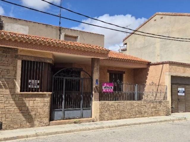 Vivienda MADRIGUERAS
