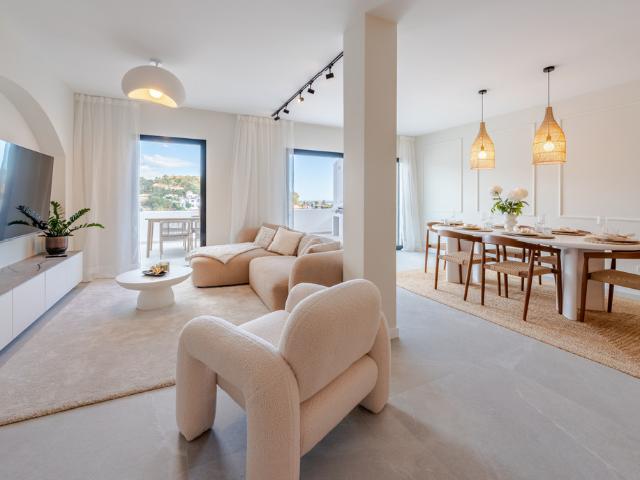 Vivienda Moderna con Vistas al Golf y al Mar