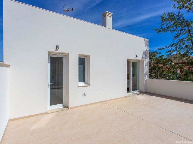Vivienda moderna en Hondón de las Nieves