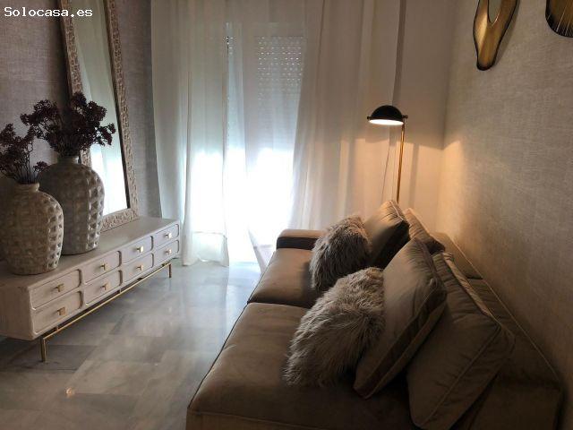 Vivienda moderna 2 dormitorios centro de Málaga con garaje para larga temporada