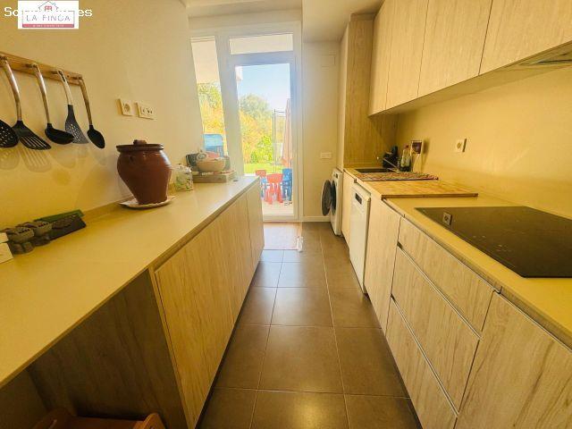 VIVIENDA NUEVA CON JARDÍN PRIVADO, TERRAZA Y AMPLIOS ESPACIOS EN JARAZMÍN