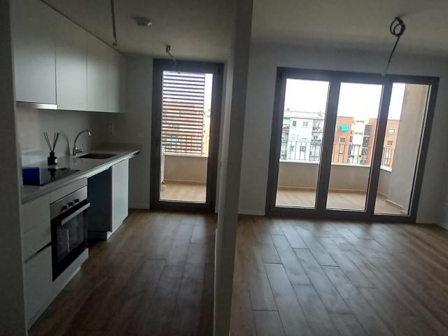 Vivienda nueva en alquiler de 2 habitaciones