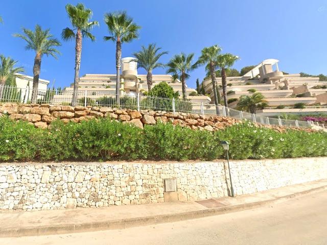 ¡Vivienda ocupada en Monte Sella · Inversión vinculada a entorno golf