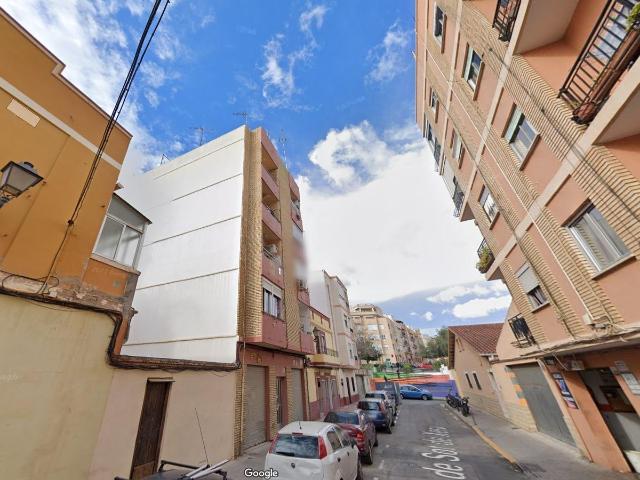 VIVIENDA OKUPADA EN VALENCIA *OPORTUNIDAD ÚNICA ESPECIAL INVERSORES