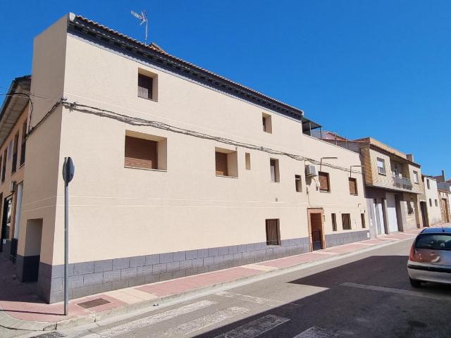 Vivienda para entrar a vivir en el centro de Epila