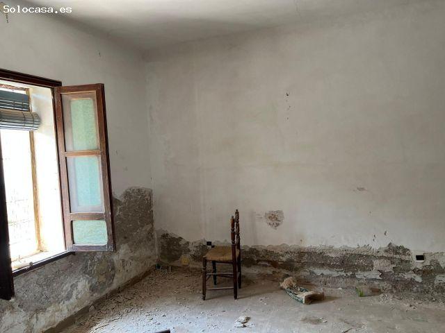 Vivienda para reformar con terreno en Mahoya a 3km de Abanilla