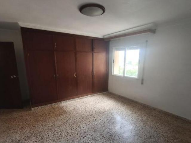 VIVIENDA PARA REFORMAR CON GRAN POTENCIAL DE INVERSIÓN
