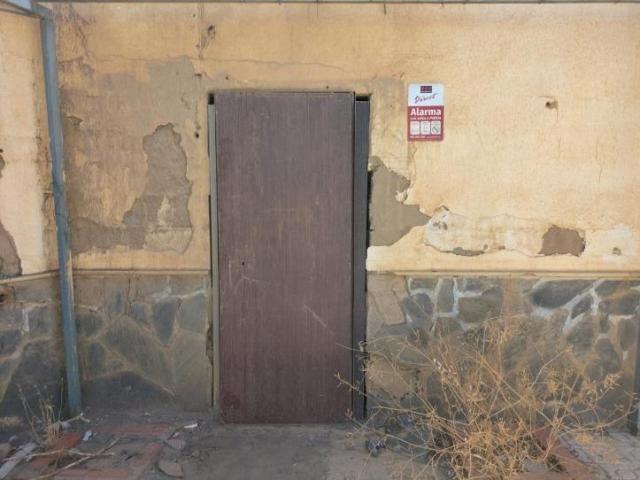 Vivienda para reformar en Guadix