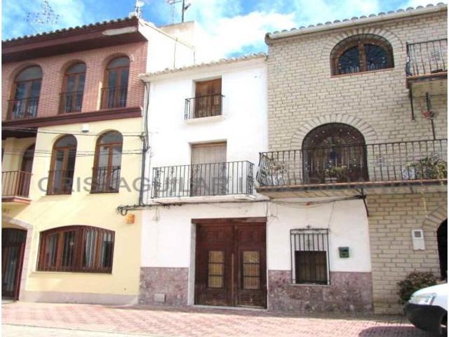 VIVIENDA PARA REFORMAR EN LOSA DEL OBISPO
