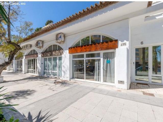 Vivienda reformada con licencia turística a 300 m de La Carihuela