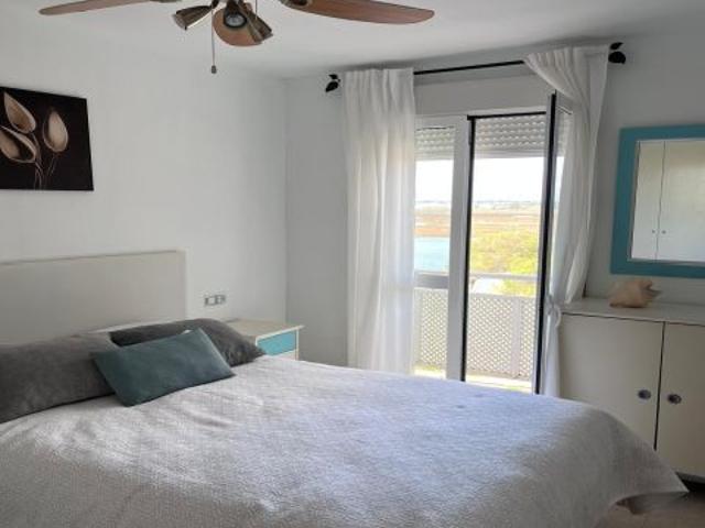 Vivienda reformada con plaza de aparcamiento en Playa del Hoyo, Isla Cristina