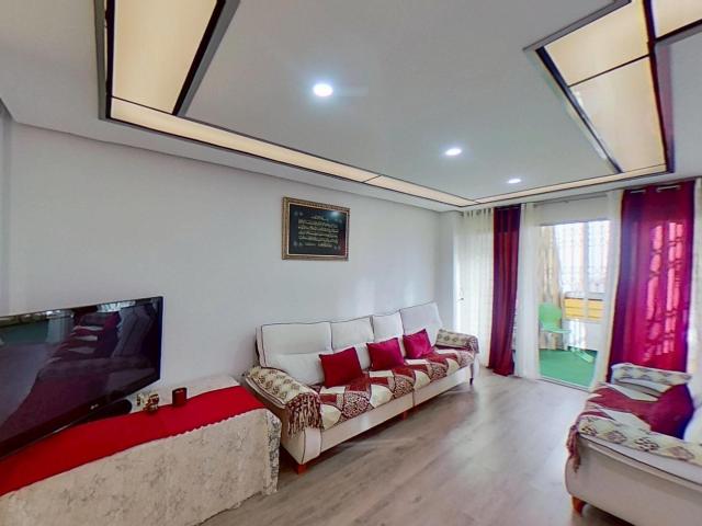 ¡VIVIENDA REFORMADA, EQUIPADA Y AMUEBLADA!