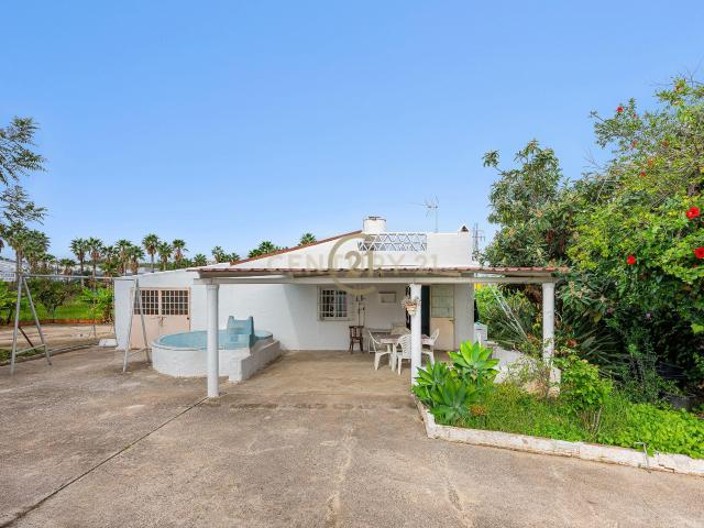 Vivienda rústica con terreno