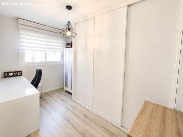 VIVIENDA SEMINUEVA RÉGIMEN VPO, GRAN TERRAZA EN ZONA HIPERCOR CON PISCINA