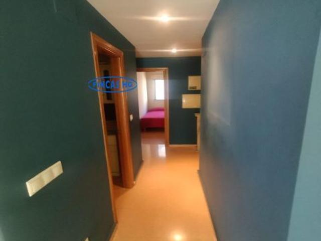 Vivienda seminueva y luminosa, equipada y con ascensor