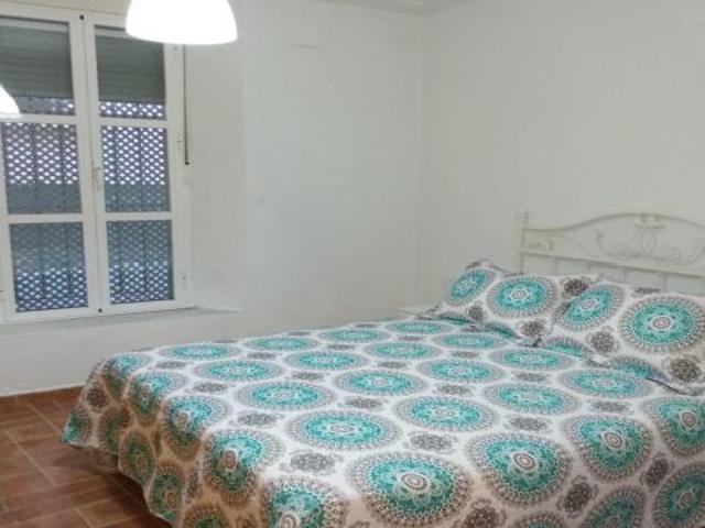 Vivienda solo de temporada escolar, 2 dormitorios, centro