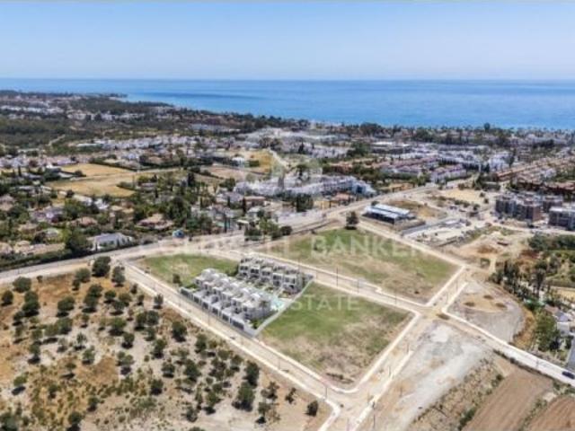 Viviendas adosadas de 3 dormitorios en Los Flamingos, Benahavís