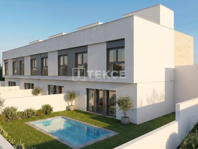 Viviendas de 4 Dormitorios con Piscina y Jardín en Mazarrón