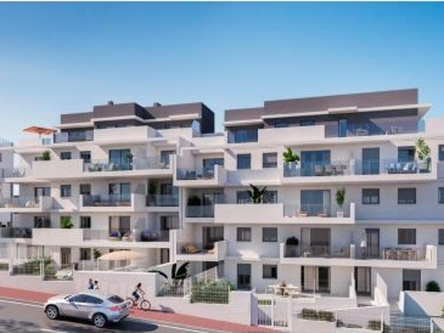VIVIENDAS DE OBRA NUEVA EN MANILVA EN EL PUERTO DE LA DUQUESA