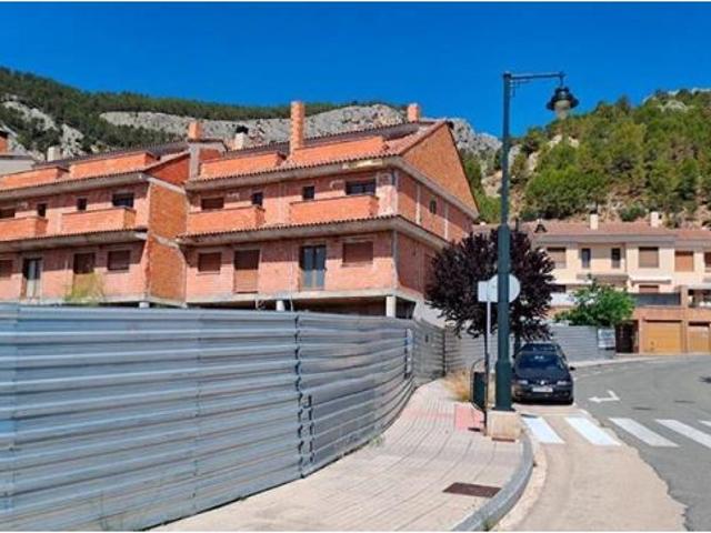 VIVIENDAS UNIFAMILIARES EN CONSTRUCCION ALCOY