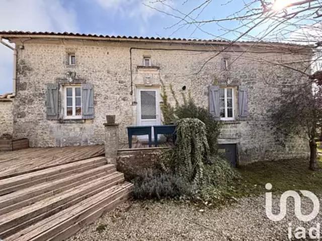 Viville 16120 Achat / Vente maison 4 pièces t4 terrasse