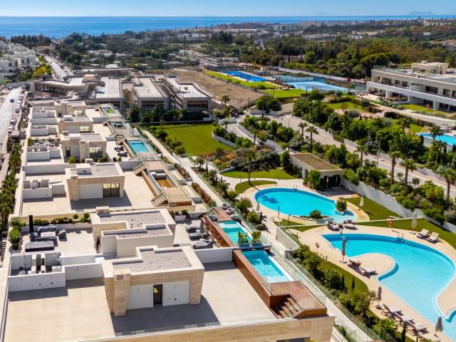 Vivir Elevado con Vistas Panorámicas al Mar en Epic Marbella. 579m² Marbella