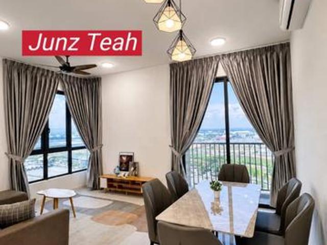 Vivo Executive Apartment 3 Bedrooms 2 Car Parks