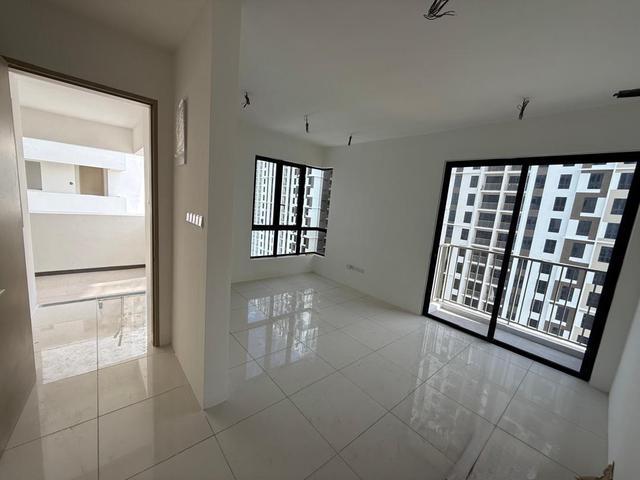 Vivo Executive Condominium Block C Nice View 2Parking Unit Full Loan