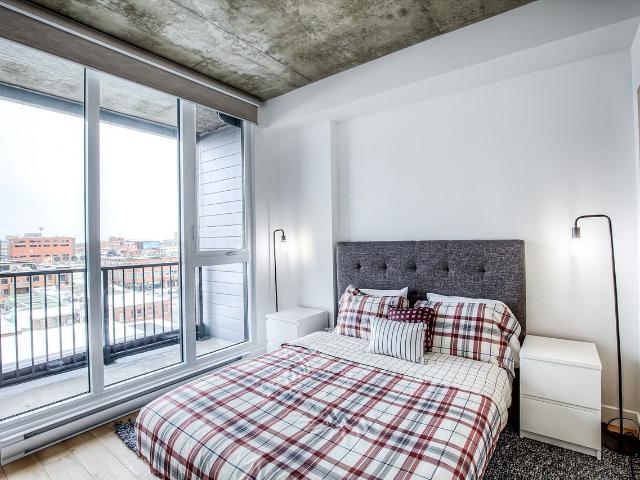VIVRE 2 1 Bedroom Apartment for Rent at 6500 Rue Hutchison, Montréal, QC H2V 0B9 Outremont