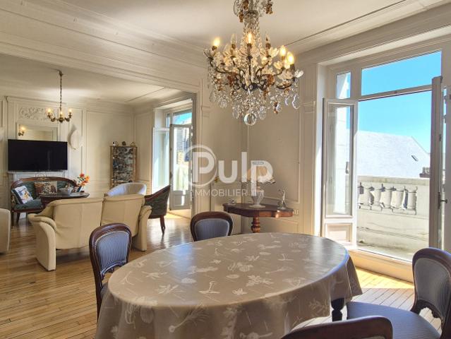 Vivre dans le luxe haussmannien au prix du neuf | Superbe appartement de 167m² à Boulogne sur Mer