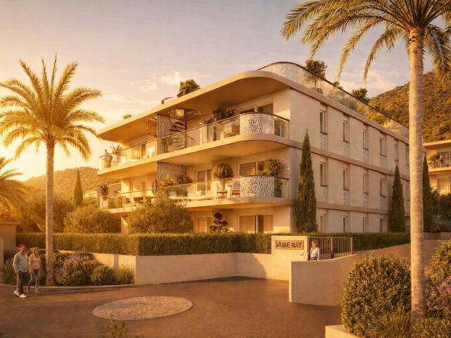 Vivre dedans dehors à Saint Clair — jardin plein sud et douc. 55m² Le Lavandou