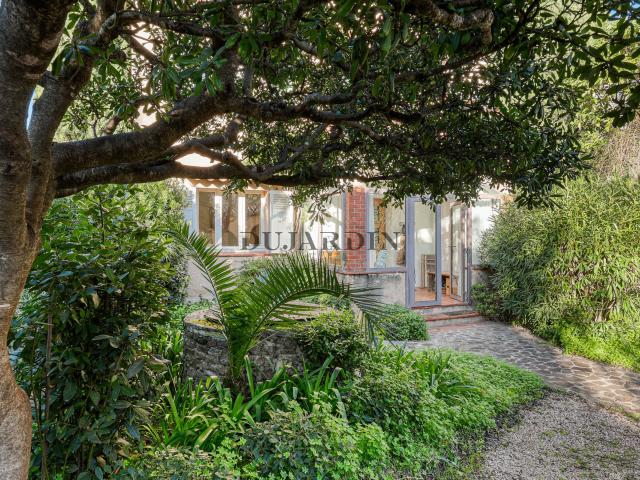 Vivre Saint Tropez à pied Appartement avec jardin et dépen. 112m² Saint Tropez