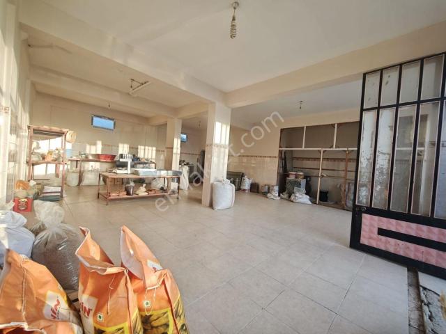 Vizyon Gayrimenkul'den Seyitahmet'te 150 M2 Kiralık Depo & Dükka