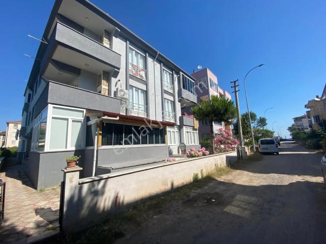 Vizyon´dan Plaj Merkezde Mustakil Giriş Bahçe Kat 1+1 Satılık