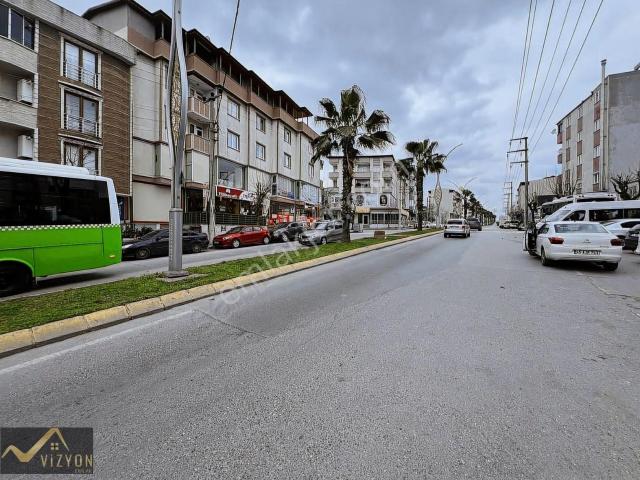 Vizyon Emlak'tan Atatürk Cd 180 M2 Satılık İş Yeri