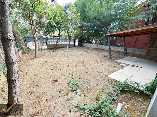 Vizyon Emlak'tan Krediye Uyğun İskanlı 453 M2 Müstakil Villa